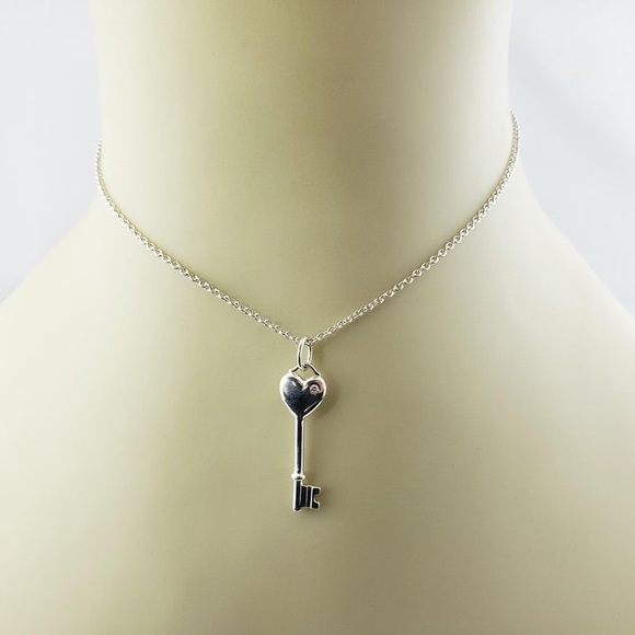 Authentic 💎Tiffany & Co. Mini Diamond Heart Key Pendant with chain necklace - Picture 7 of 7